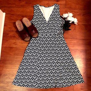 FINAL SALE - NY&CO Blue & White Dress - Sz Small